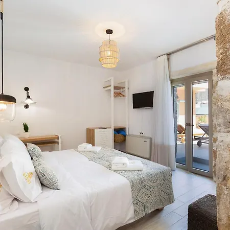 Sissi Boutique Villa *