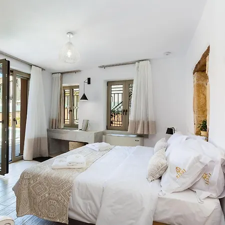 Sissi Boutique Pigi (Crete)