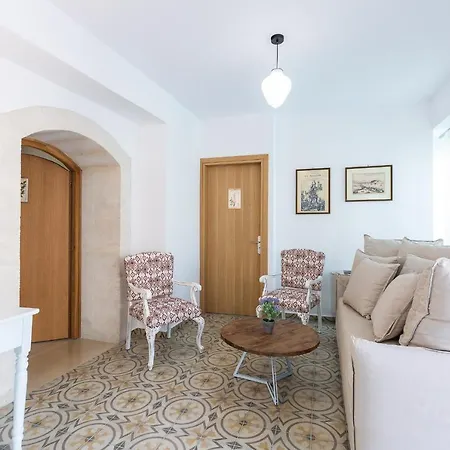 Sissi Boutique * Pigi (Crete)